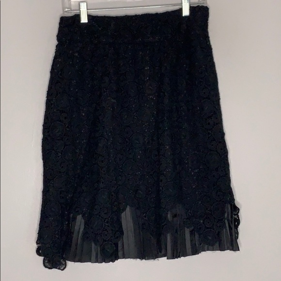 Leifsdottir Black Pleated Crochet Overlay knee length skirt a line  8 - Picture 3 of 8